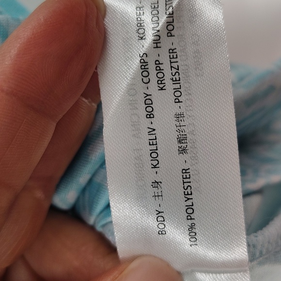 Ariat Tek Athletic Top Size Small V Neck Short Sleeve Stretch Aqua Blue - Picture 4 of 5